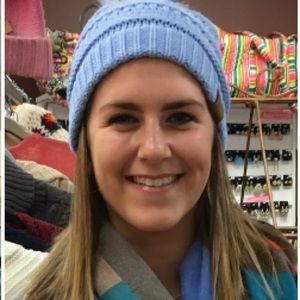 Meet your Posher, Emily