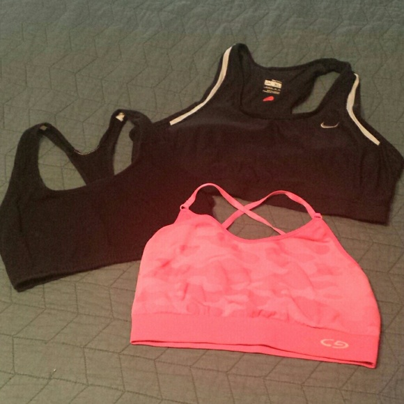 Sports Bra bundle - Picture 1 of 4