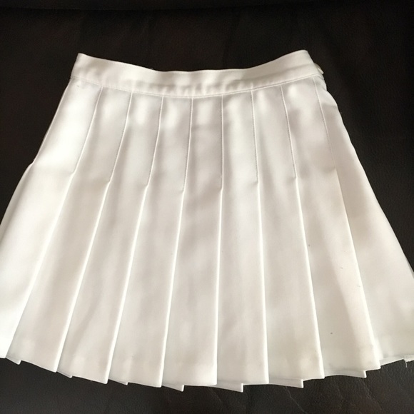 american apparel white tennis skirt