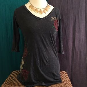 Black Sinful tee