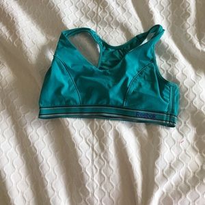 Sports bra