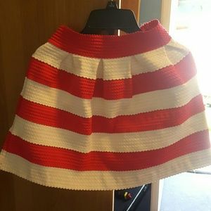 Cute pink and white elastic skirt Cute pink and white elastic skirt