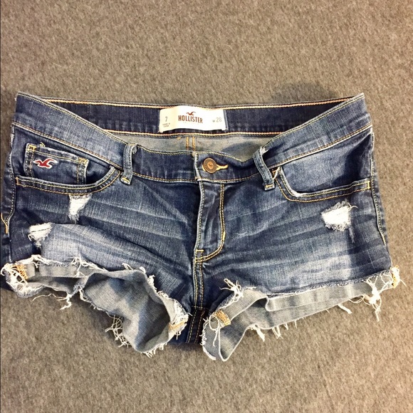 Hollister Shorties!!!!!!