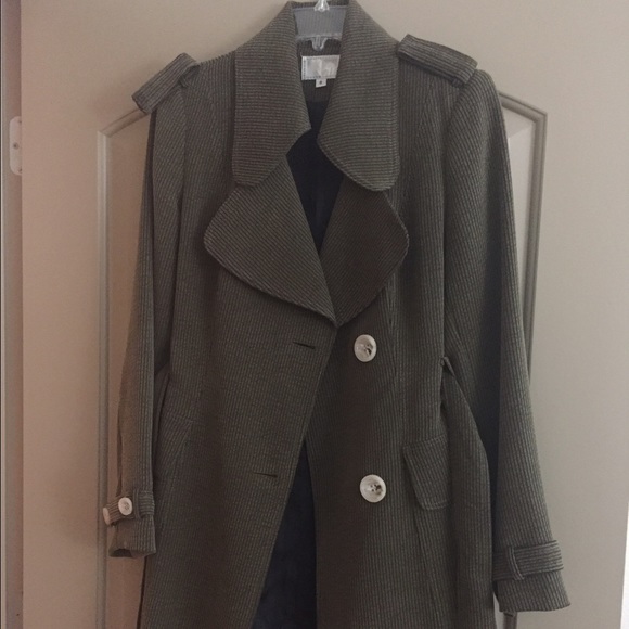 Alberto Makali coat - Picture 1 of 3