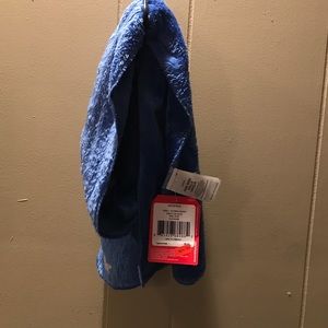 North face scarf