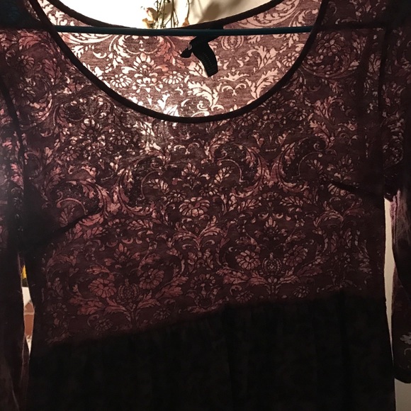 Purple paisley Forever 21 dress - Picture 3 of 3