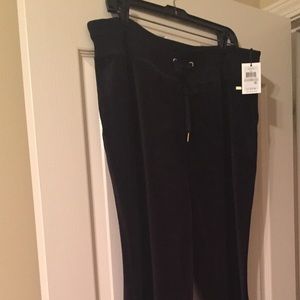 🍒NWT Cute Calvin Klein black velour pants 1X!!!🍒