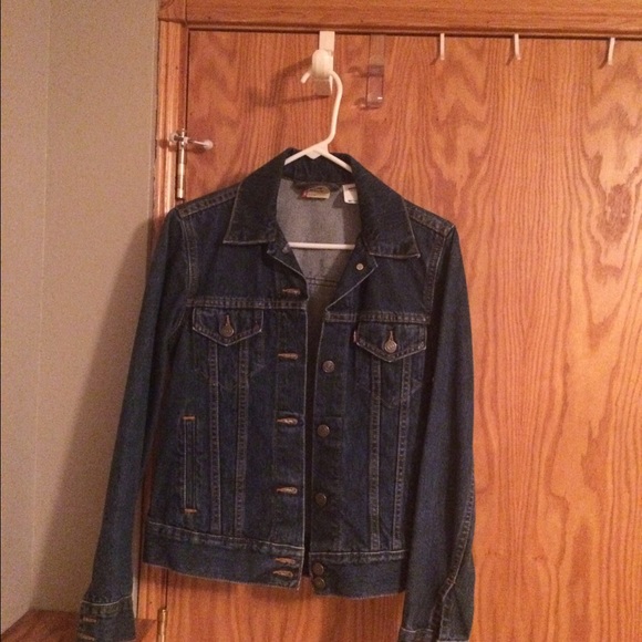 Levi's jean jacket