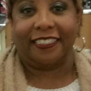 Meet your Posher, Gloria