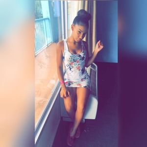 Meet your Posher, Shellene