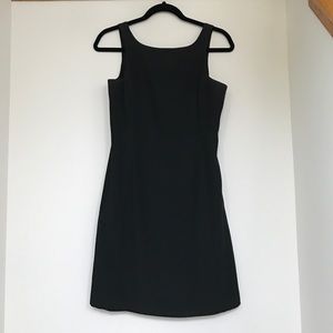 Banana Republic Classic LBD!