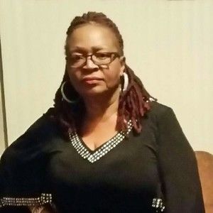 Meet your Posher, Brenda