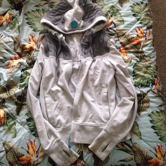 Lulu Lemon Zip Up Hoodie