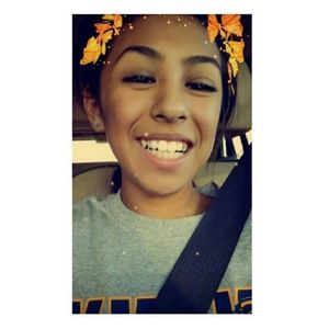 Meet your Posher, Aerial