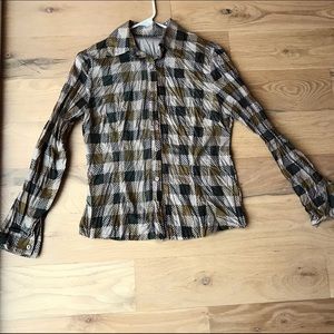 🚫SOLD LOCALLY🚫Plaid button-up shirt
