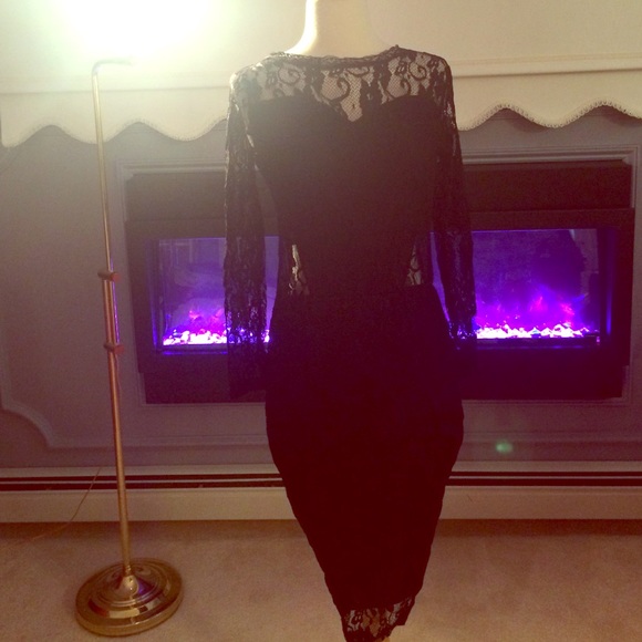 Elegant, sexy, BLACK LACE "LITTLE BLACK DRESS"!