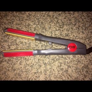 CHI HAIR STRAIGHTENER