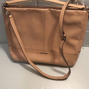 Coach Handbags - NWOT Coach Hand Bag