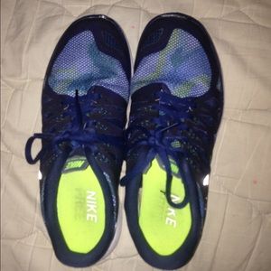Blue Nike Free Runs 5.0