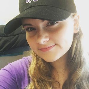 Meet your Posher, Anna