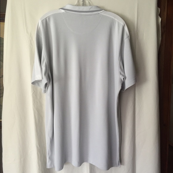 The North Face Men's VaporWick golf shirt - Picture 2 of 3