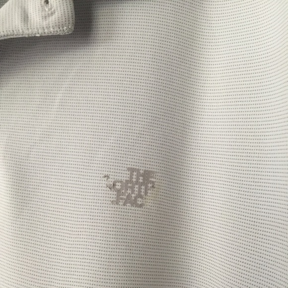 The North Face Men's VaporWick golf shirt - Picture 3 of 3