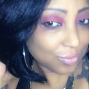 Meet your Posher, Alexandra