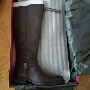 New Vince Camuto Boots - Farren, size 8 wide calf