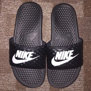 Nike Benassi Slide Sandals