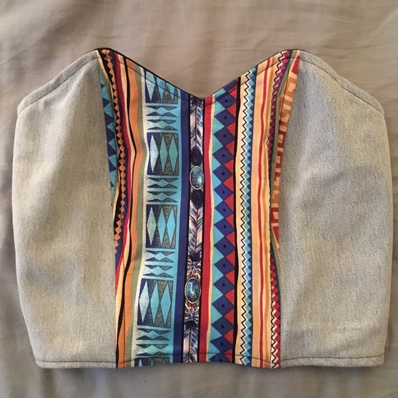 Multi-colored strapless top