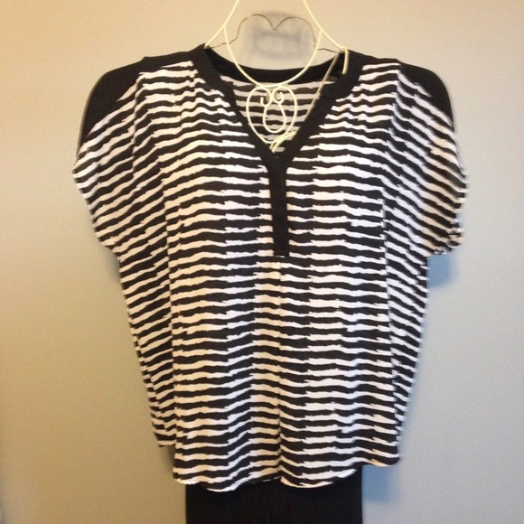 Dress Barn Tops - Black and white top Dress Barn Tops - Black and white top