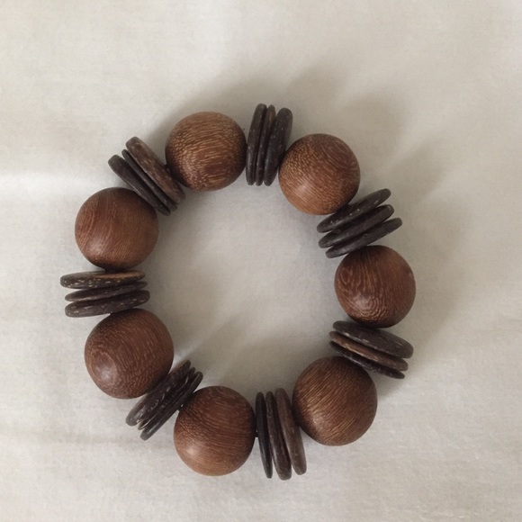 Wood bead bracelet