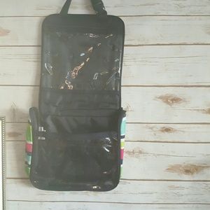 thirty one bags hanging