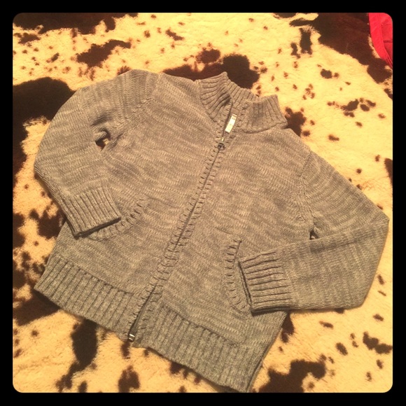 LIKE NEW Old Navy Boys Sweater