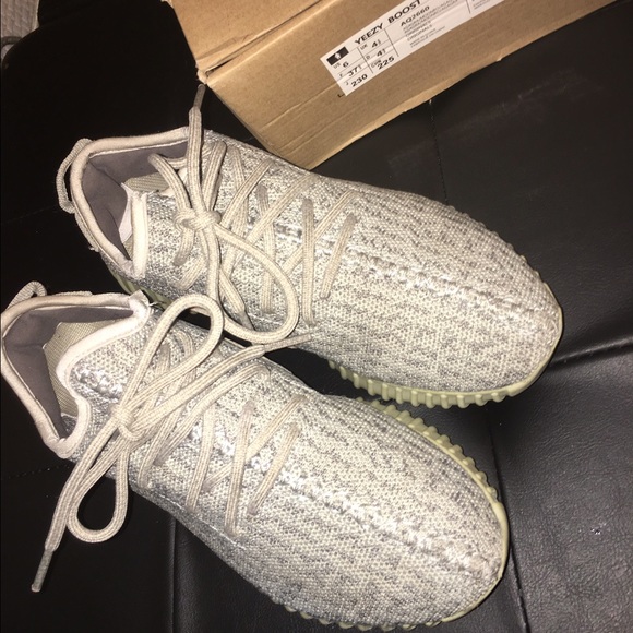 Adidas Yeezy Boost 350