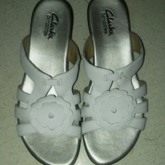Very Comfortable Clarks Bendables