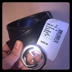 BRAND NEW! Black leather Gucci belt