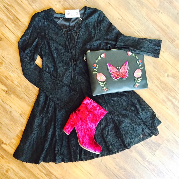 Sexy Fuchsia 70's Glam Crushed Velvet Boots - Picture 3 of 3