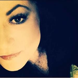 Meet your Posher, Jenia