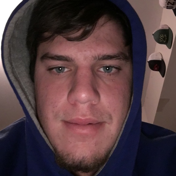 Meet your Posher, Chad - Picture 1 of 1