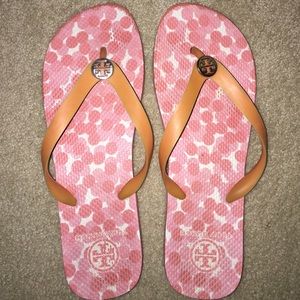 Peach Tory Burch Foam Flip Flops