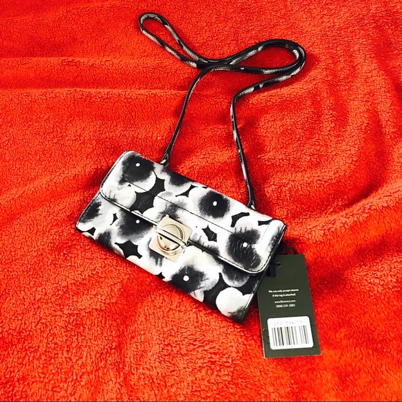 Authentic nwt Marc by Marc Jacobs, cross body bag - Picture 3 of 4