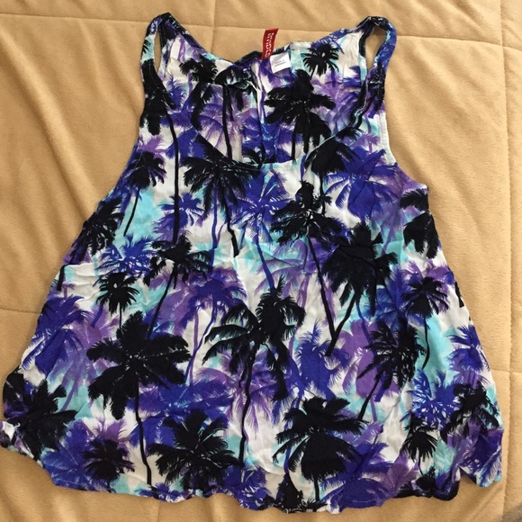 PALM TREE CROP TOP