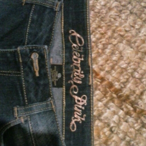 Jeans - Picture 2 of 4