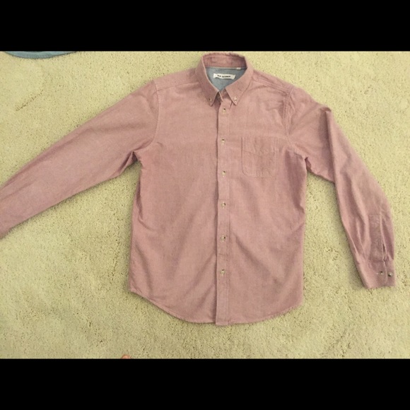 Top Clothes Bundle - Picture 3 of 4