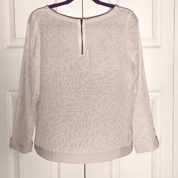 LOFT Tops - Leopard round neck long sleeve blouse LOFT Tops - Leopard round neck long sleeve blouse