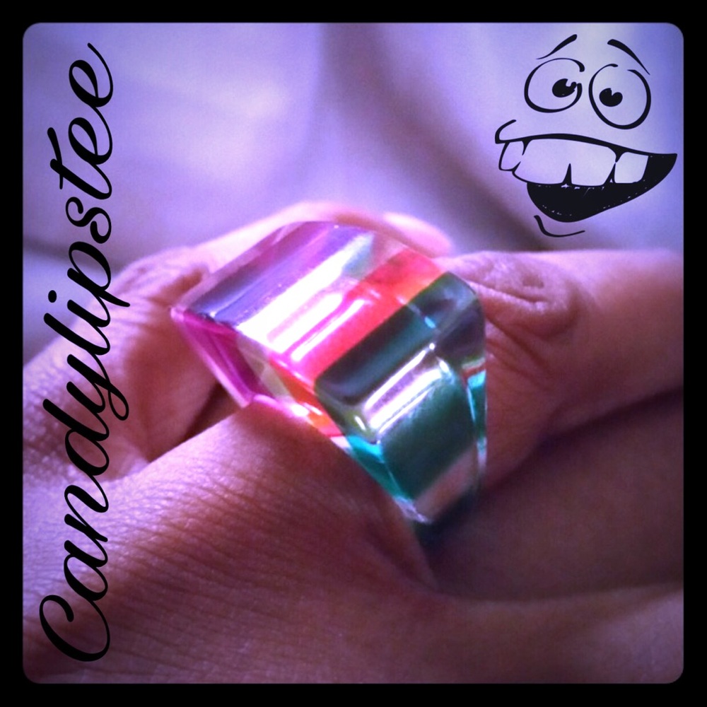 🆕Lucite Ring🆕🍬💋