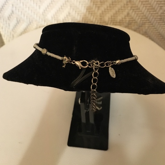 Necklaces - Picture 3 of 3