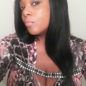 Meet your Posher, Leah