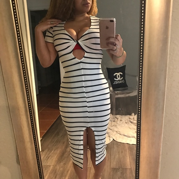 Sexy Stripe dress - Picture 3 of 6